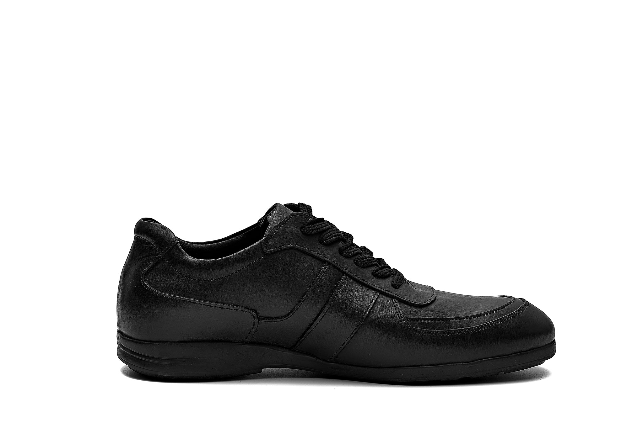 Tam's Flat Casual Sneakers