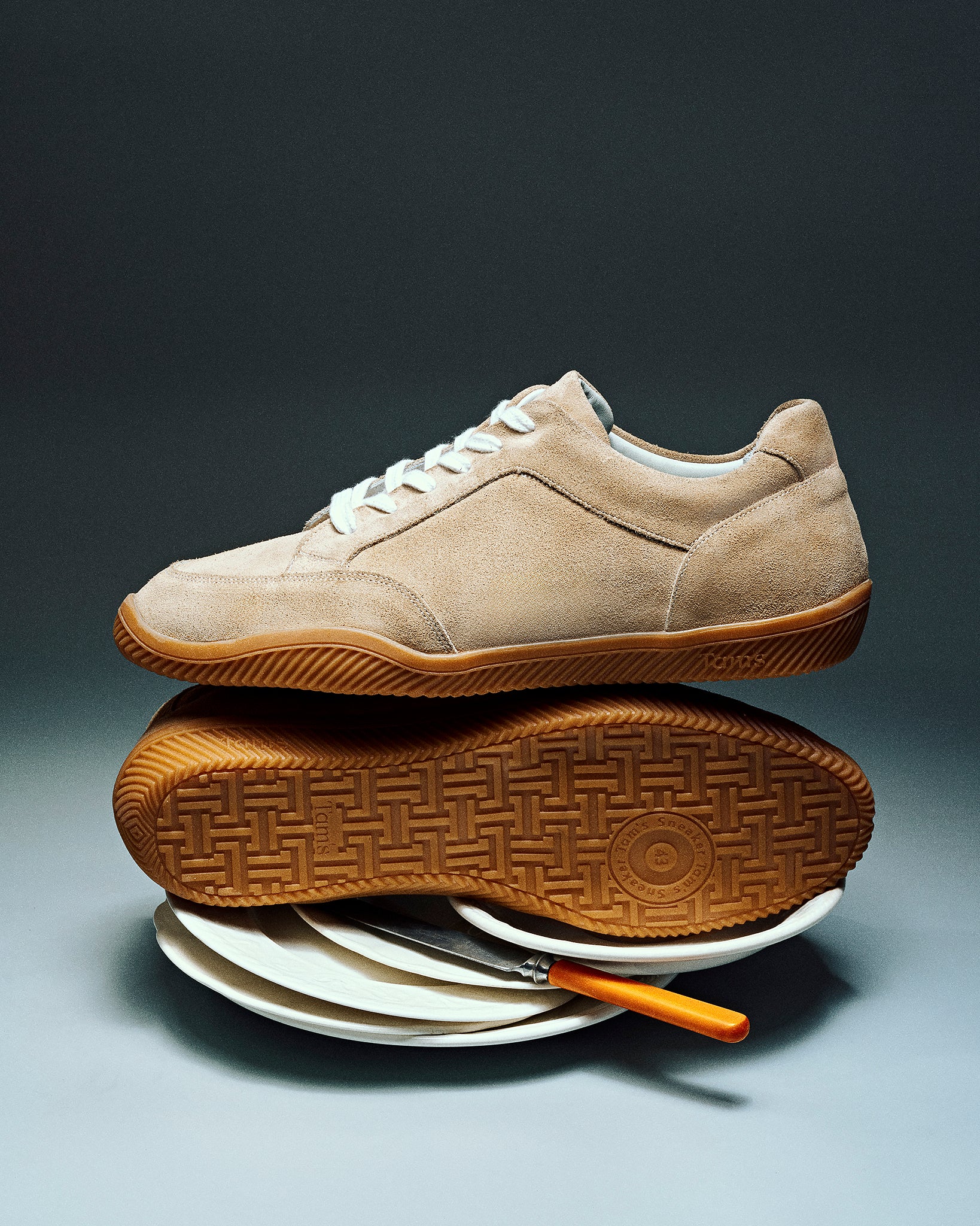 Flow Suede