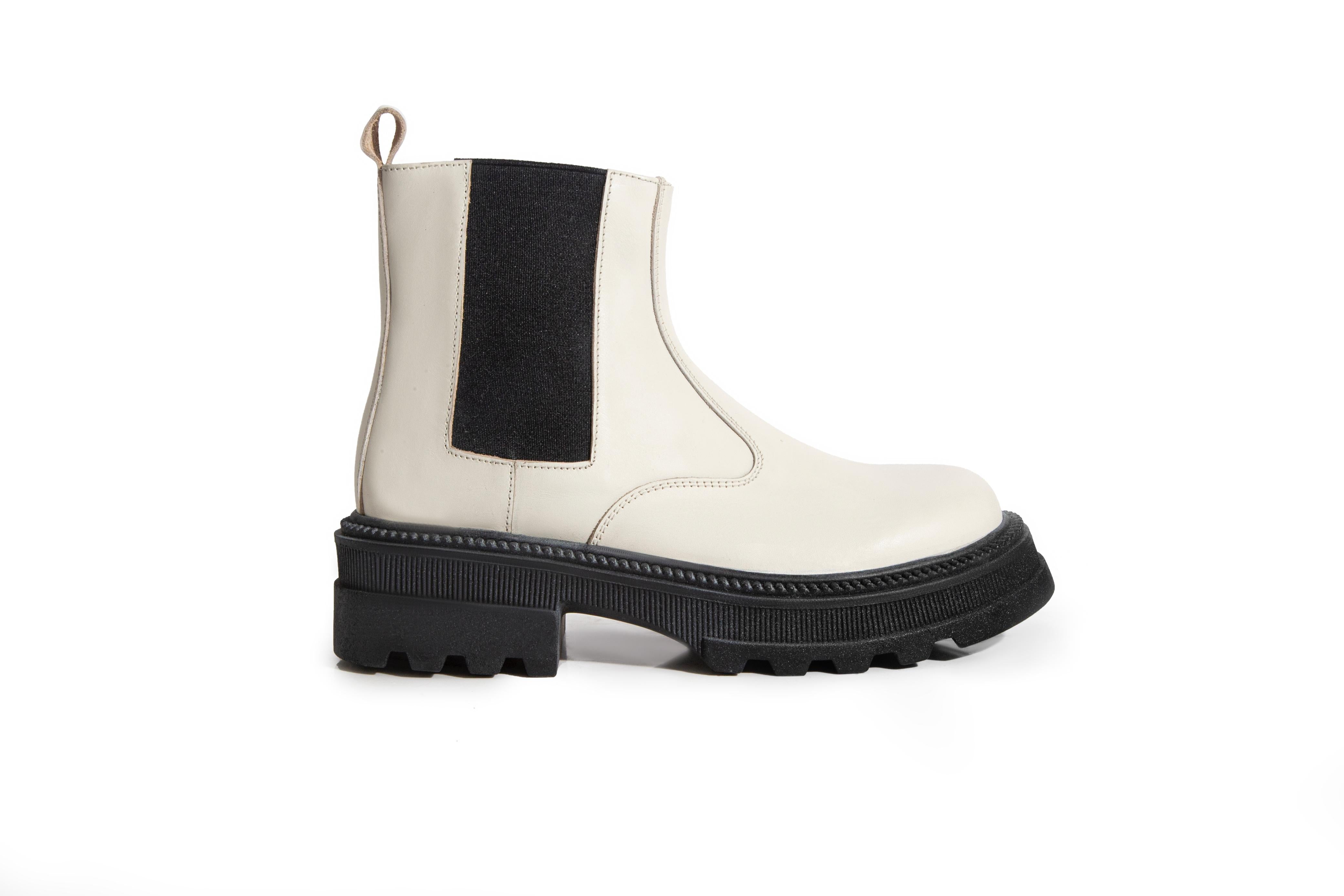 Chunky Chelsea boots