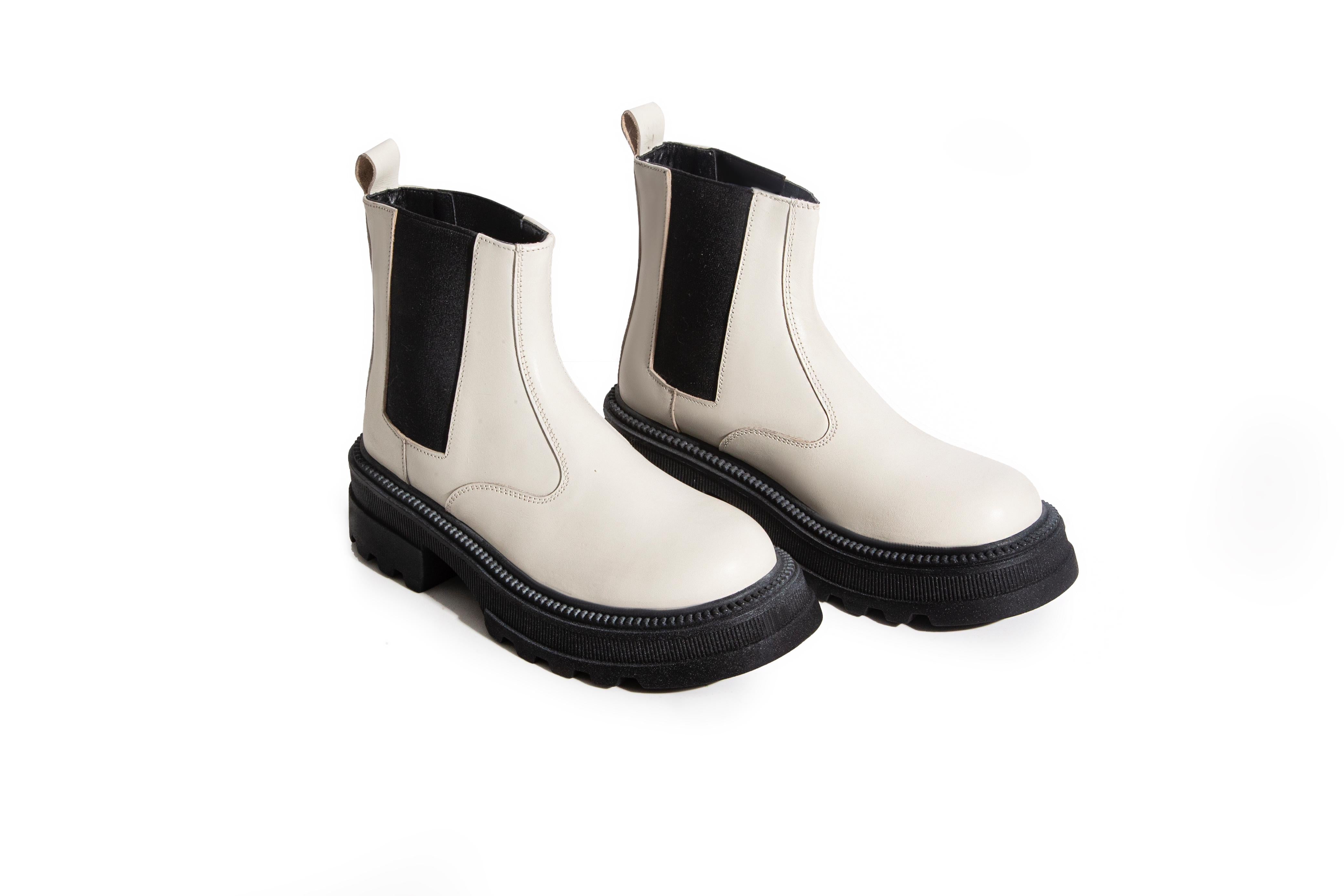 Chunky Chelsea boots
