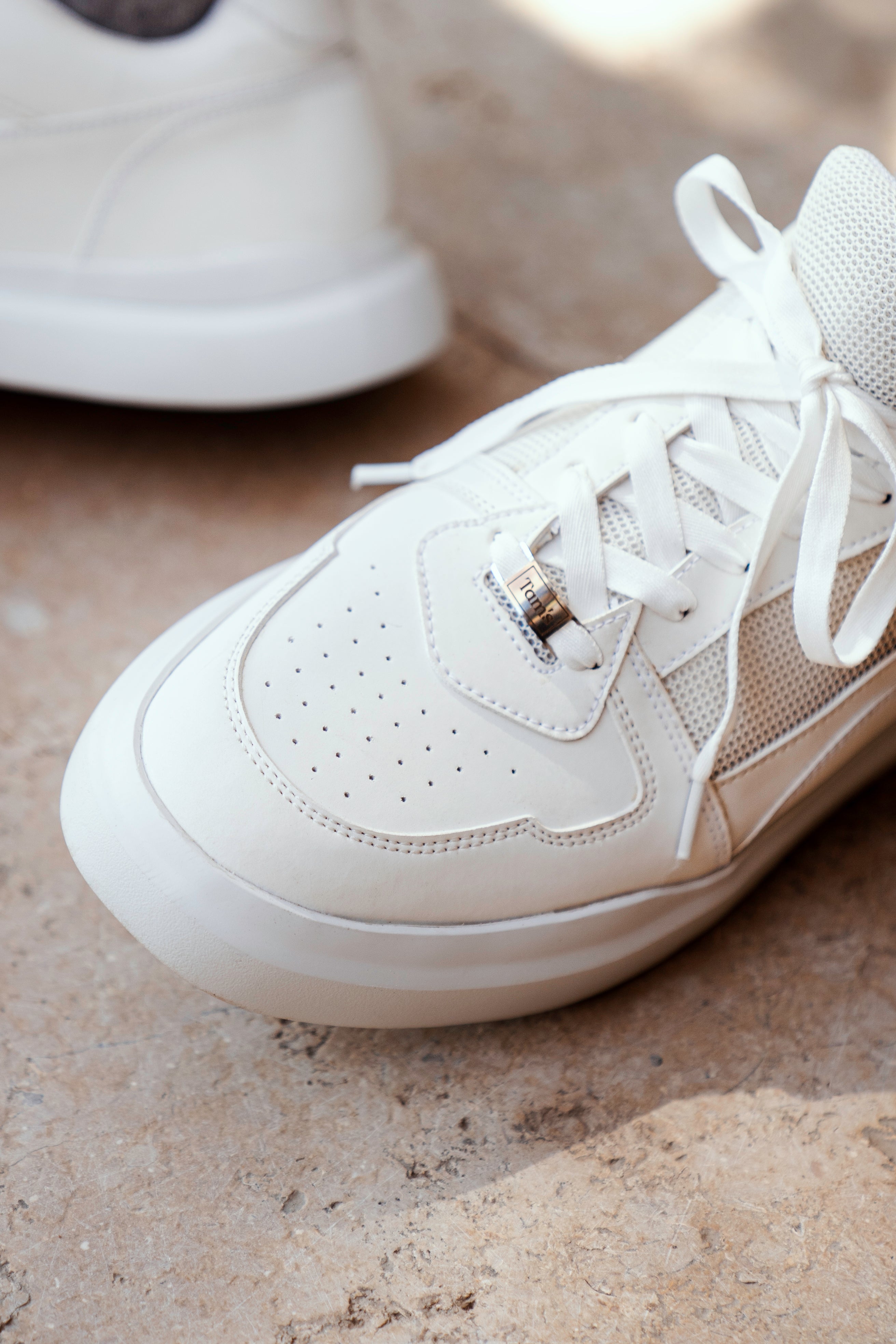 kicks sneakers