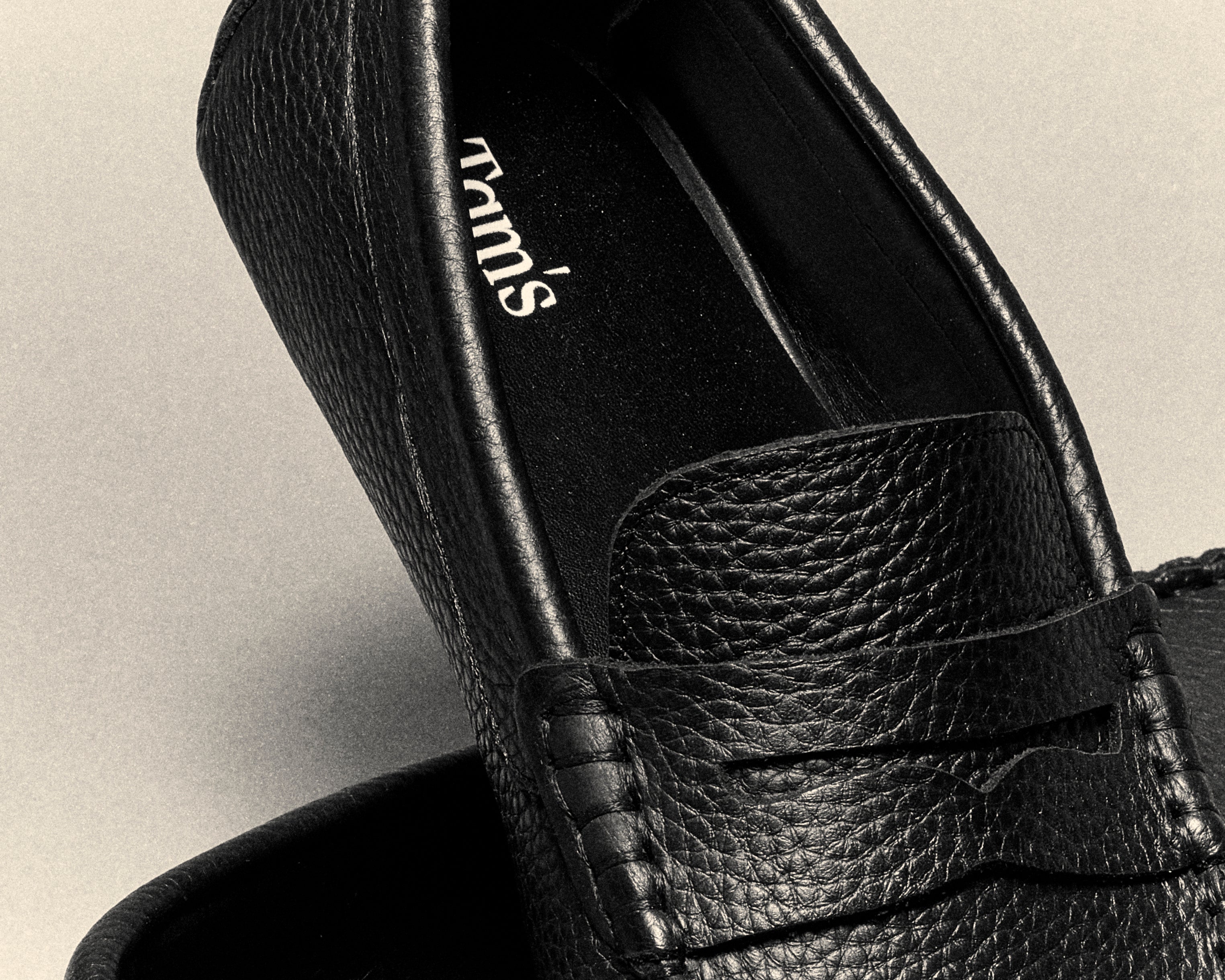 Tam's Moccasins Full Grain