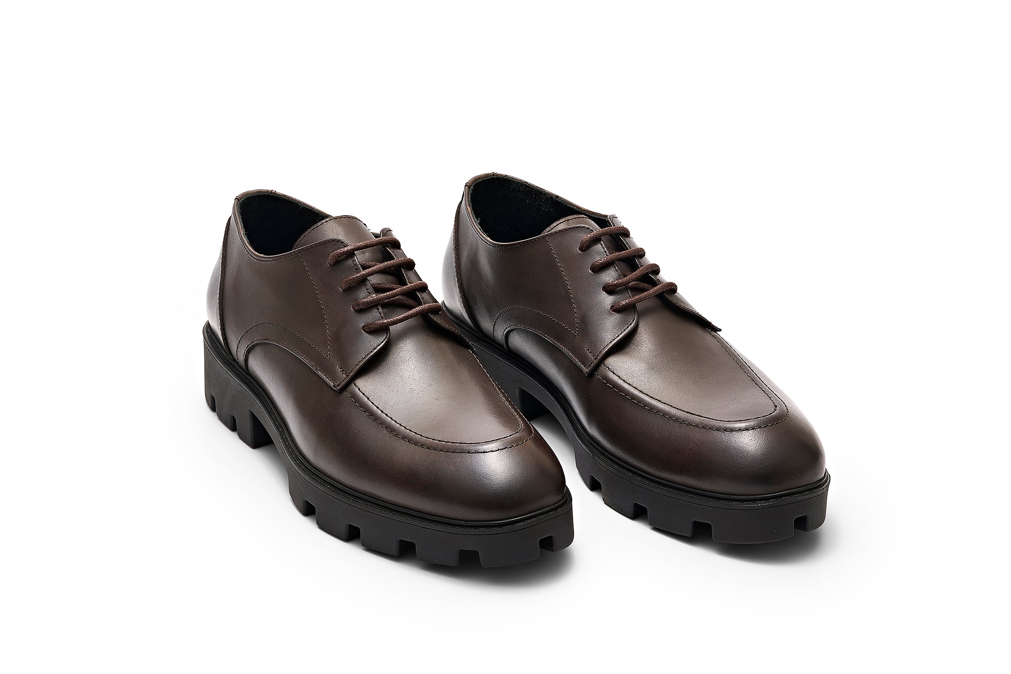 Tam's Moc Toe Derbies