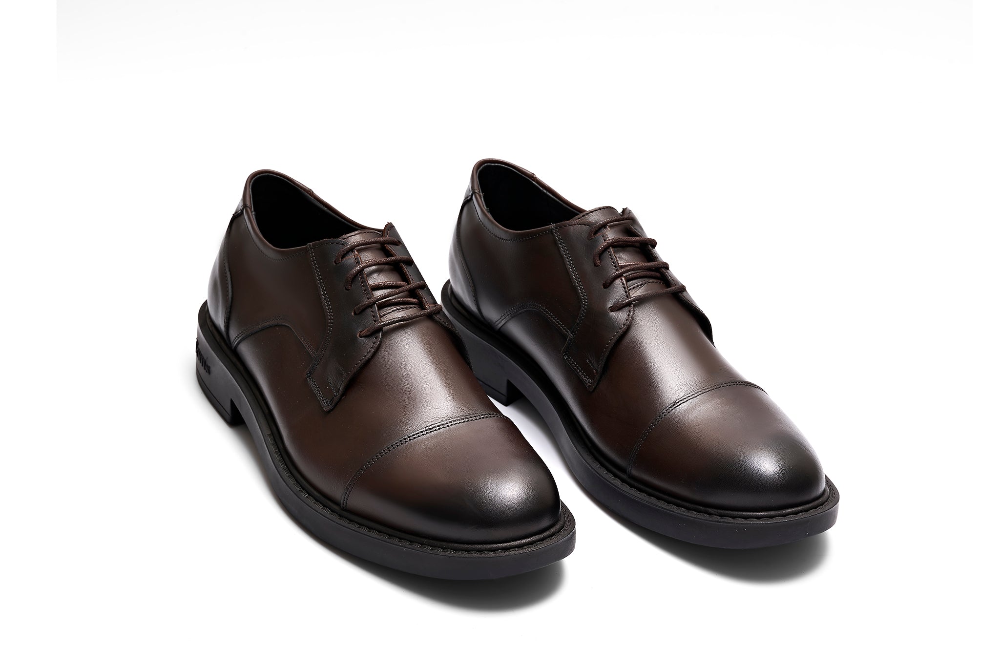Tam's Casual N Derbies