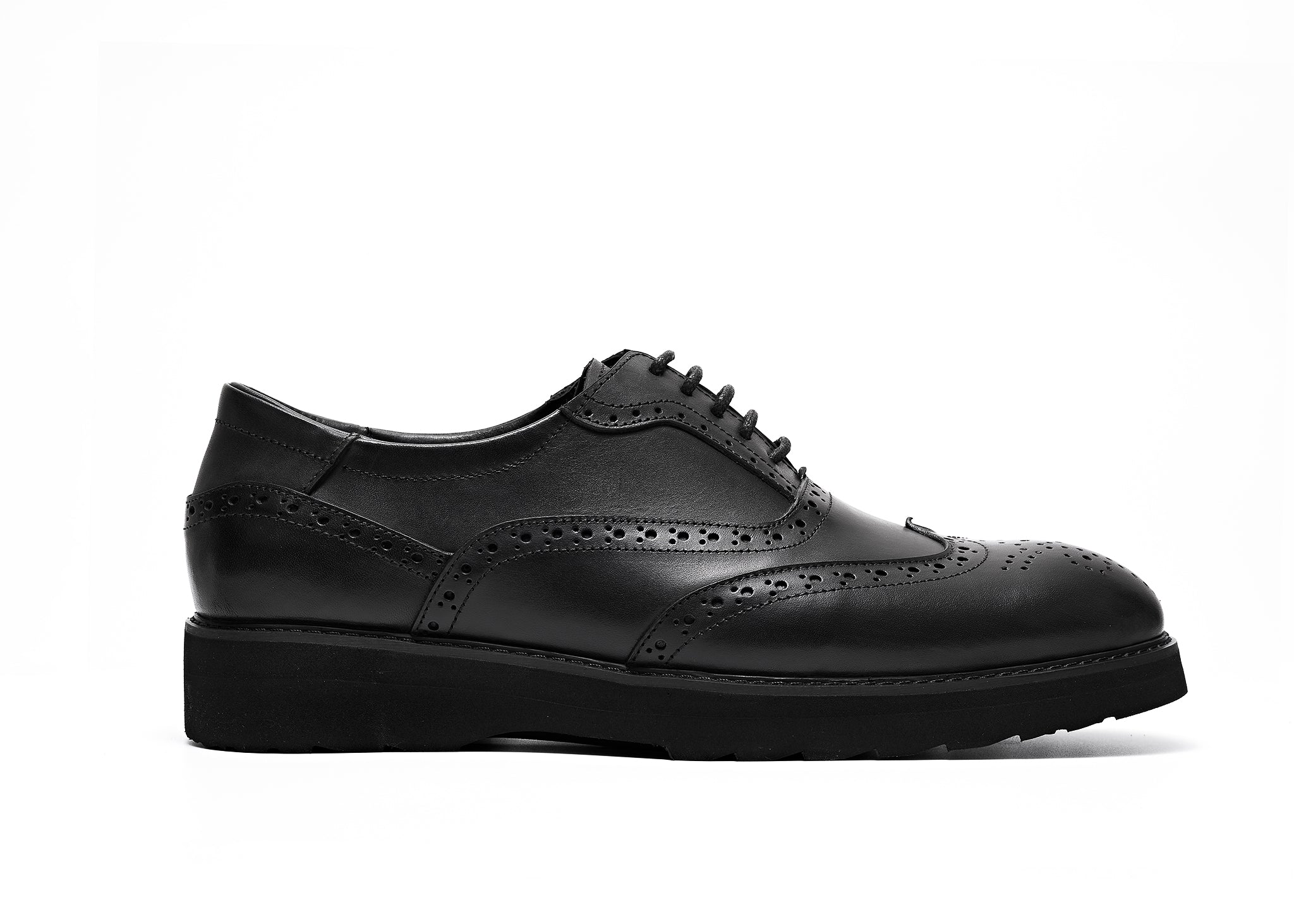 Tam's casual brogue shoes