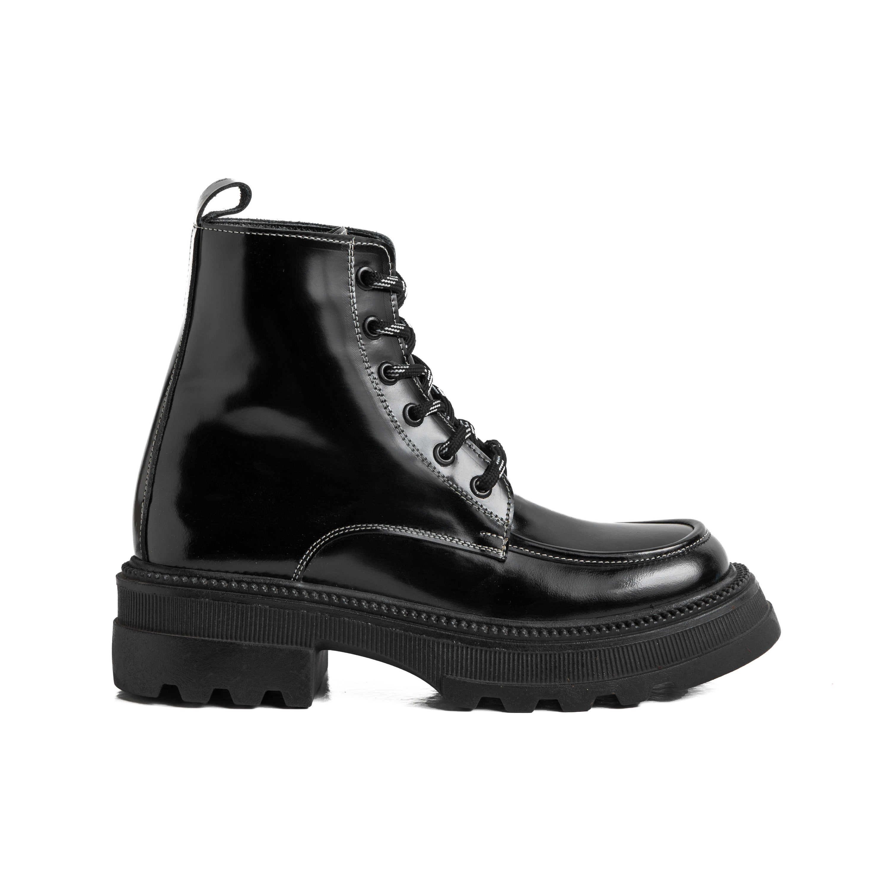 Gloss boots