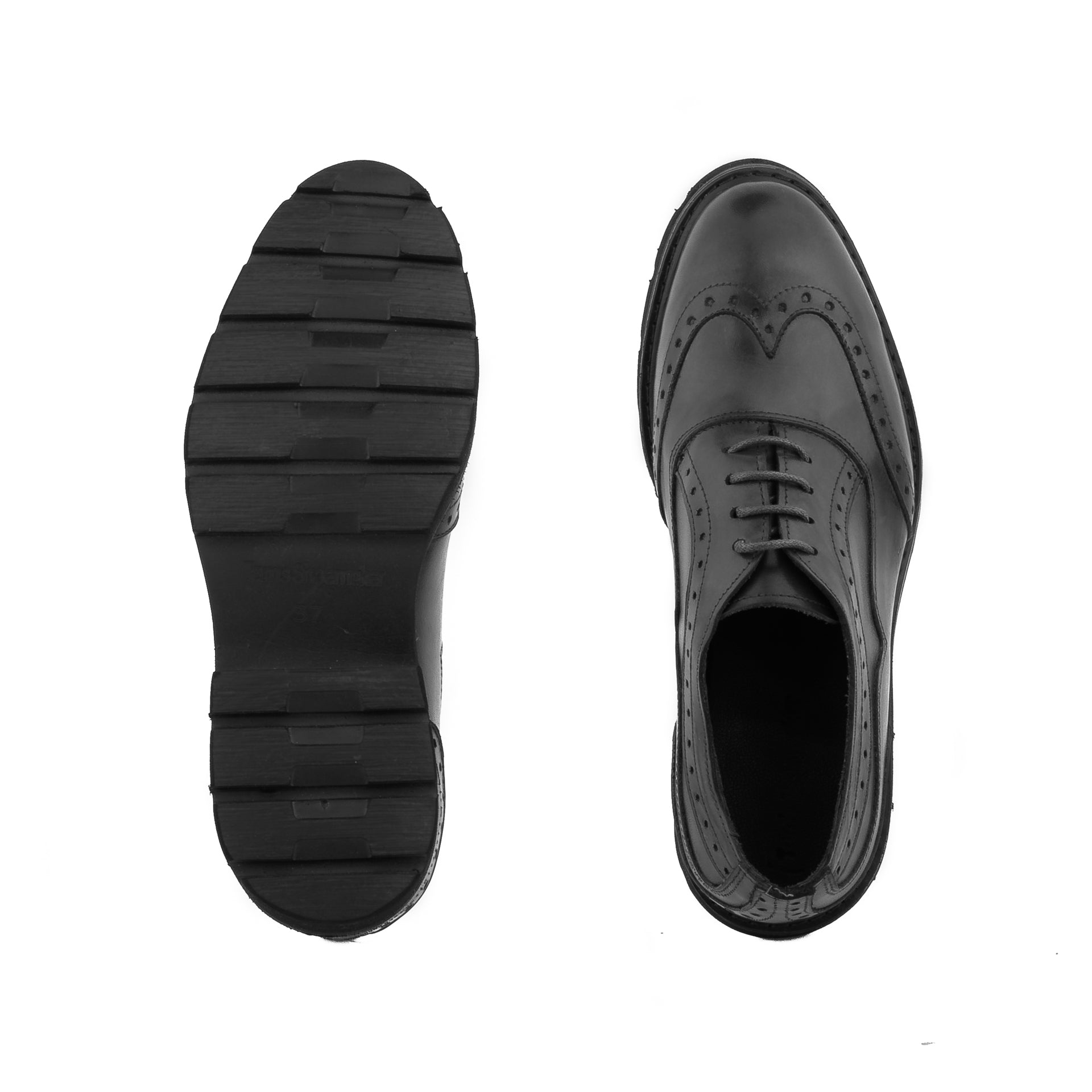 Tam's new oxfords